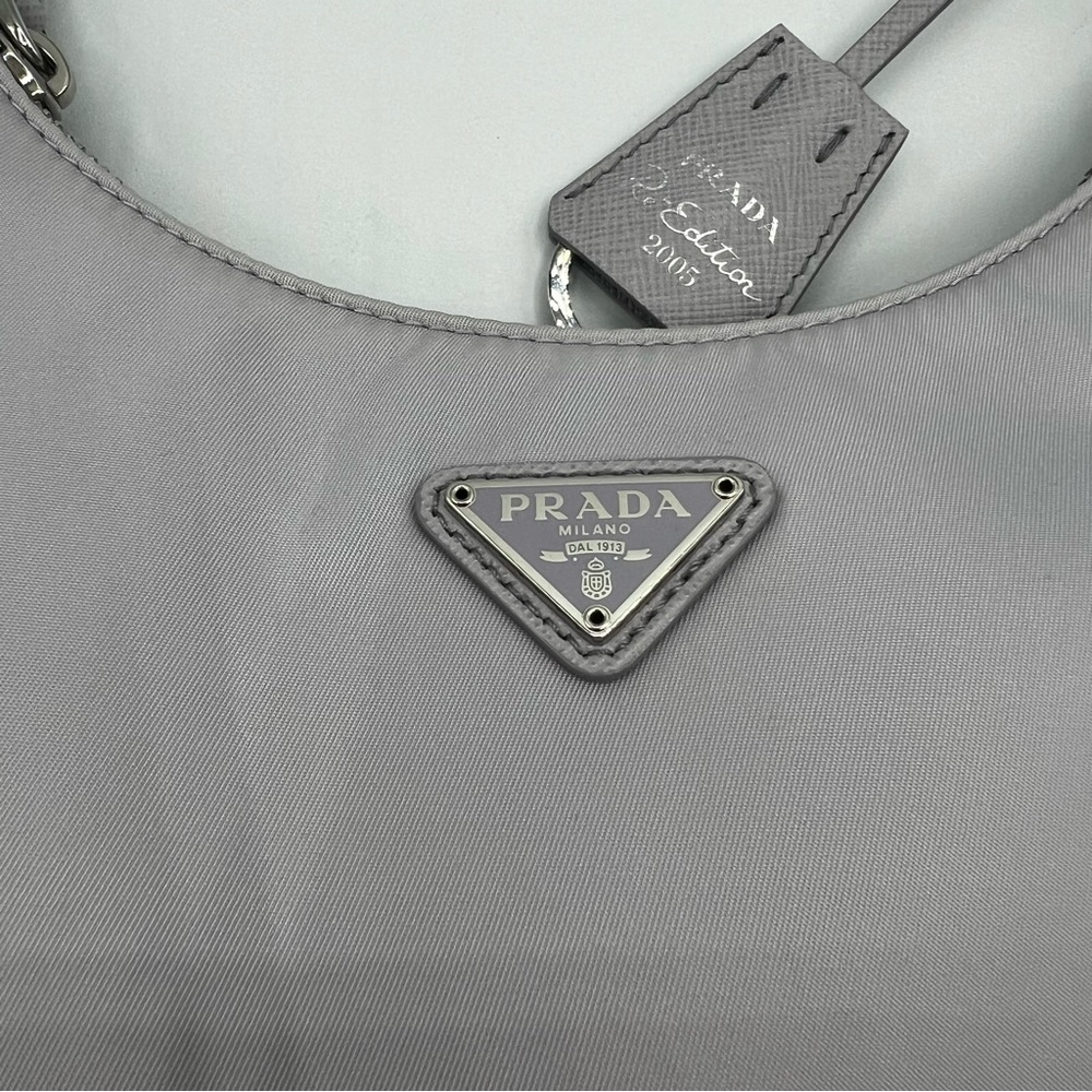 Prada Reedition 2000 Shoulder Nylon bag - Picture 5 of 12
